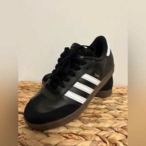 Adidas Samba Sneakers